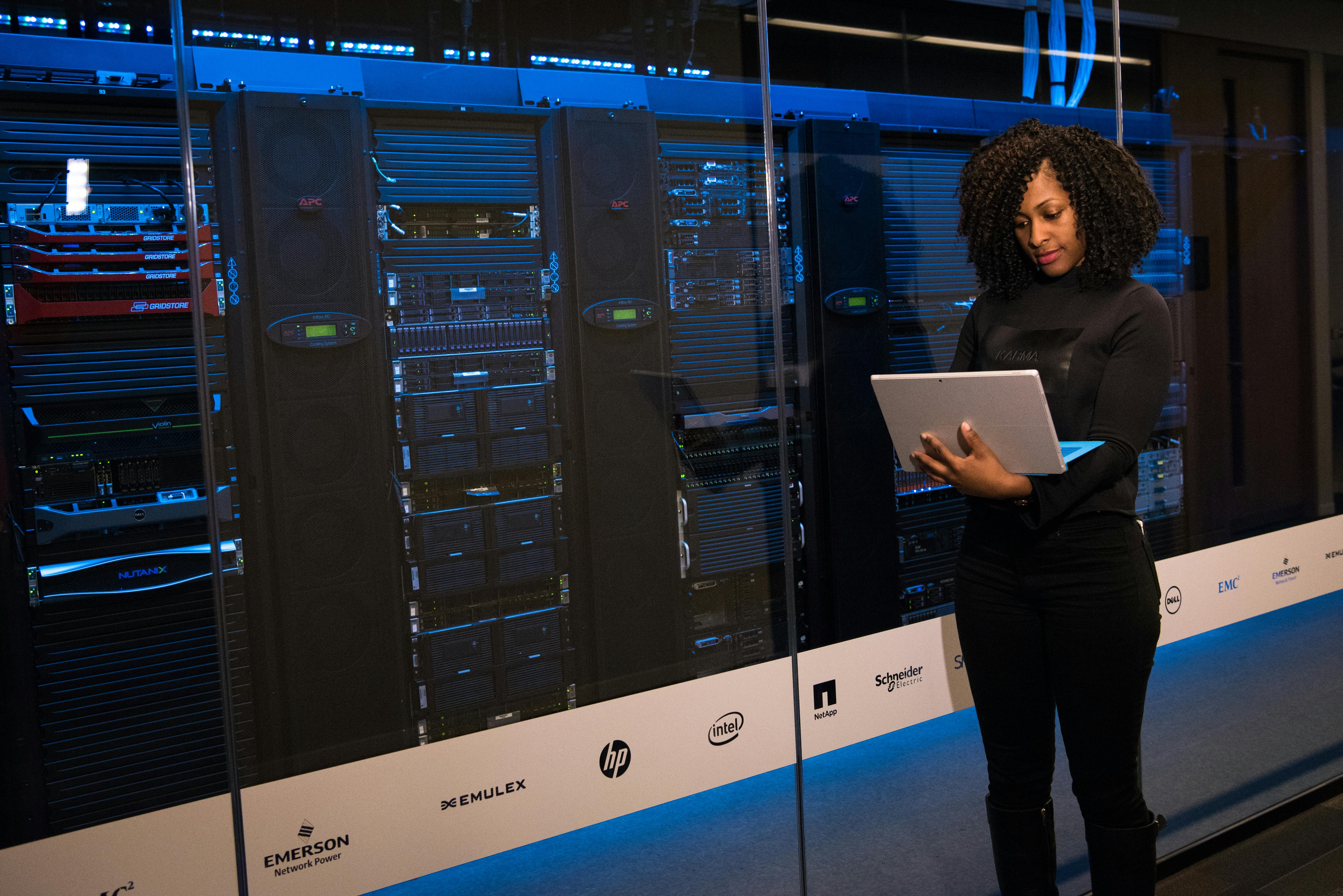 Cloud & Virtualization Solutions image